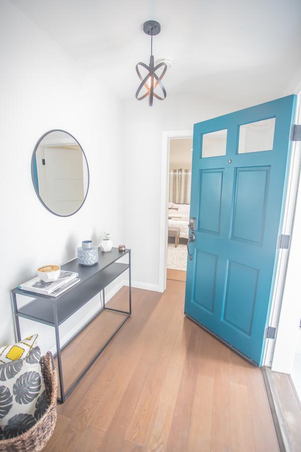 Enchanting Sherman Oaks Home With Pool Permit #Hsr Two One Zero Zero 2605 로스앤젤레스 외부 사진